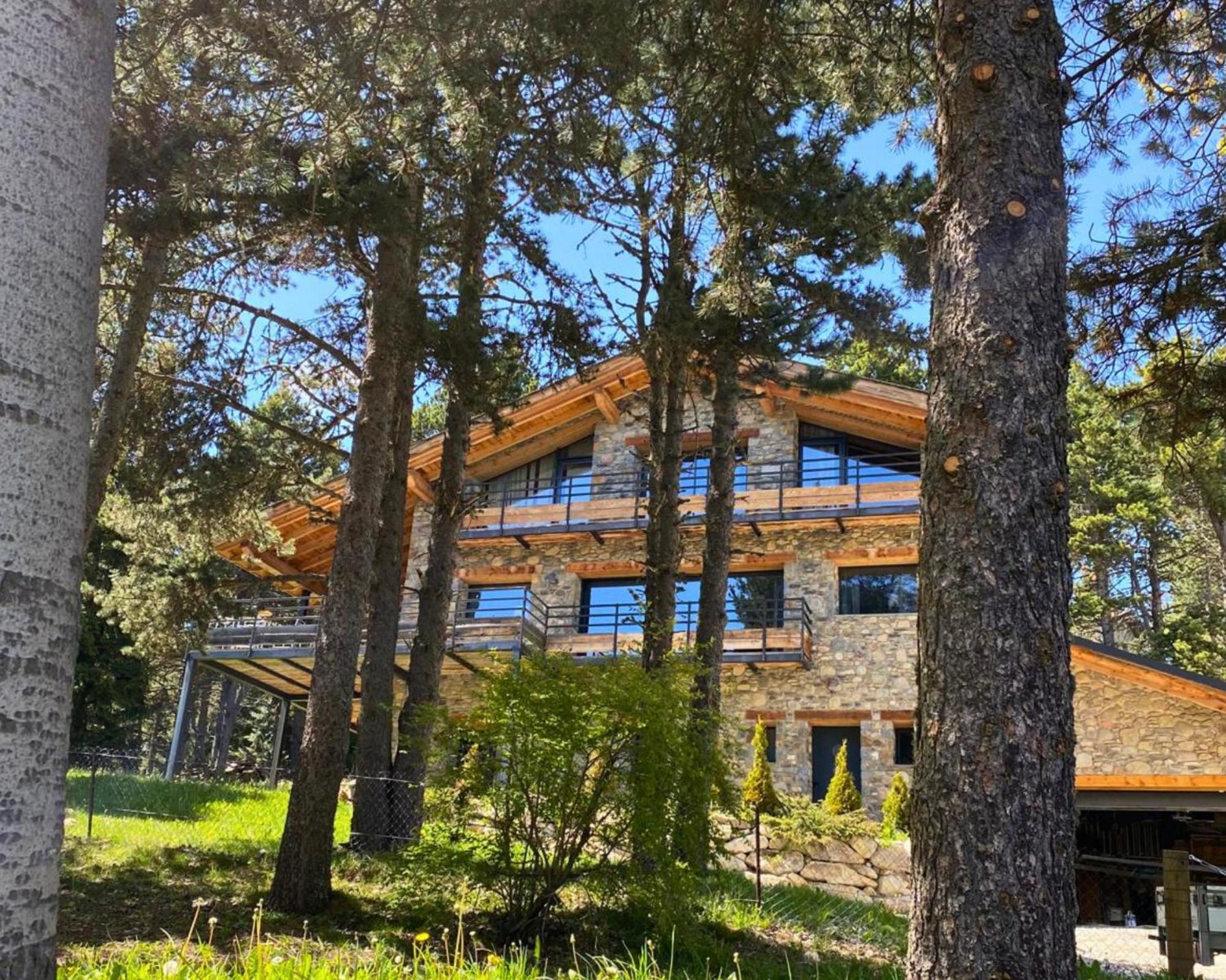 Husky , Familliale, Calme, Spatieux Chalet